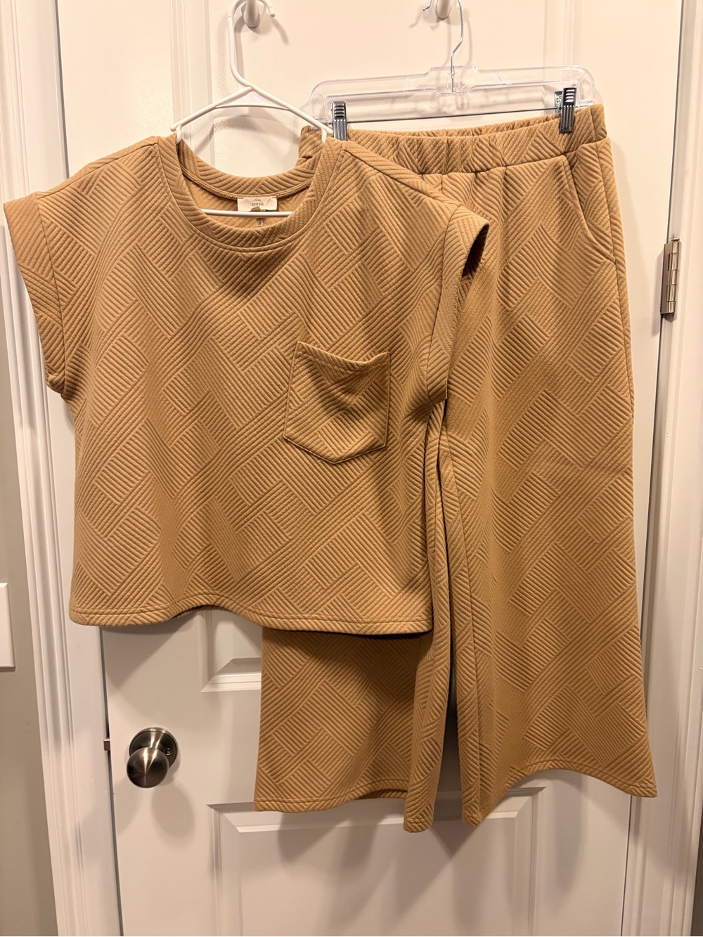 entro Tan Textured Two-Piece Pantsuit Set